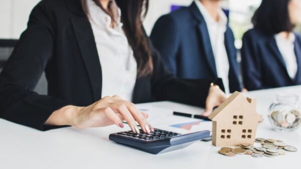 Global Economic Shifts: Navigating Their Impact on the Mortgage Landscape